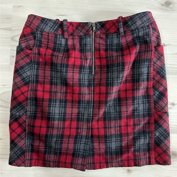 Eddie Bauer wool blend plaid skirt, size 4 - Picture 4 of 4